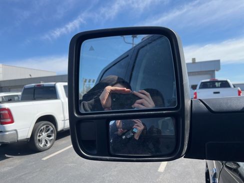 Used 2024 RAM 2500 Laramie image 18