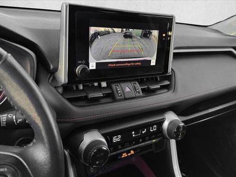 Used 2024 Toyota RAV4 Adventure image 12