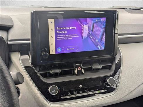 Used 2025 Toyota Corolla LE w/ LE Premium Package image 13