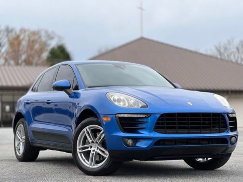 Used 2017 Porsche Macan image 3