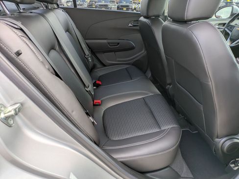 Used 2020 Chevrolet Sonic Premier image 24