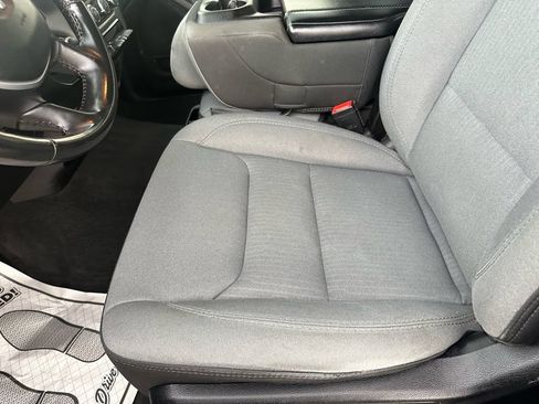 Used 2022 RAM 1500 Big Horn AWD/4WD image 34