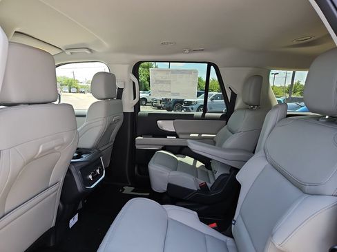 New 2027 Ford Expedition Max Active RWD image 19