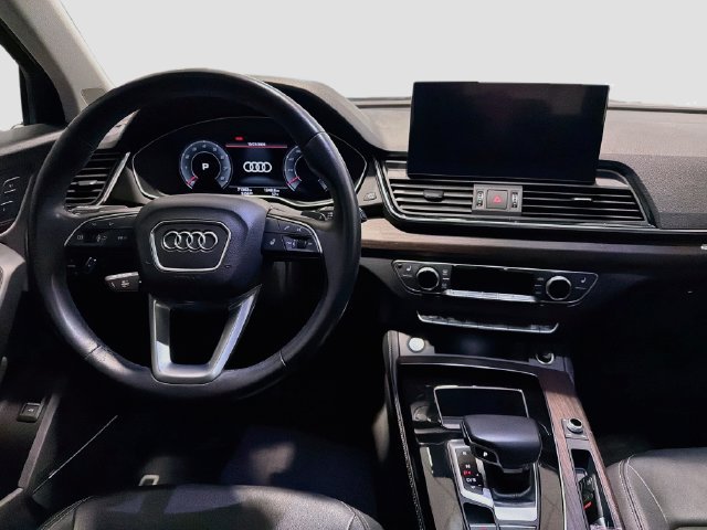 Used 2021 Audi Q5 2.0T Premium Plus w/ Premium Plus Package AWD/4WD image 21