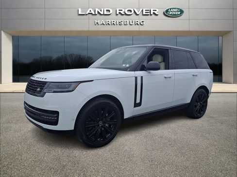 Used 2025 Land Rover Range Rover SE AWD/4WD image 1