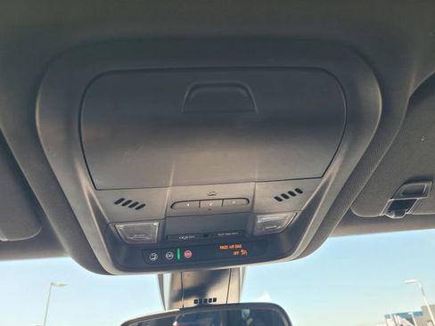 Used 2022 Chevrolet Blazer RS w/ Enhanced Convenience Package image 22