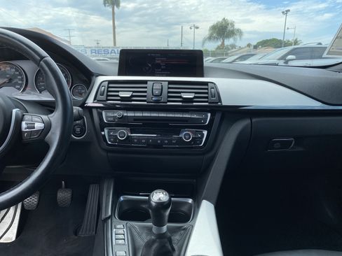 Used 2015 BMW M4 Coupe RWD image 14