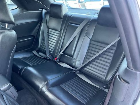 Used 2012 Dodge Challenger R/T RWD image 20