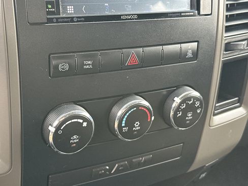 Used 2011 RAM 2500 ST w/ SXT Appearance Group image 22