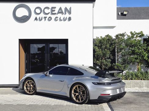 Used 2023 Porsche 911 GT3 RWD image 4