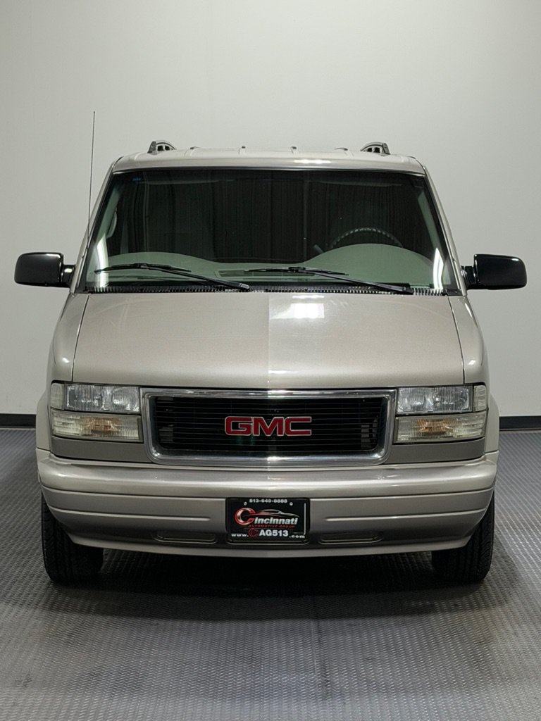 Used 2001 GMC Safari Passenger RWD image 3