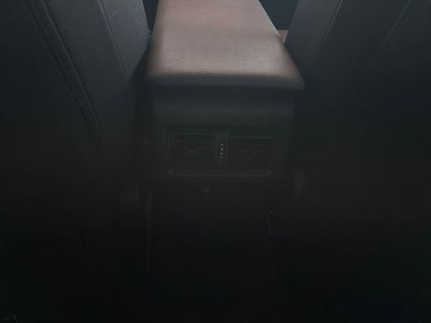 Used 2025 Toyota Camry LE image 27