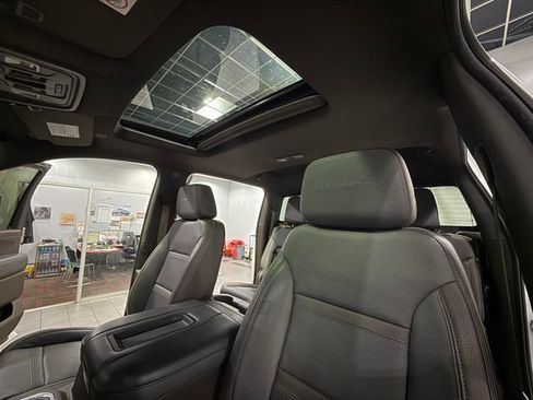 Used 2022 GMC Sierra 2500 Denali w/ Denali Ultimate Package image 29