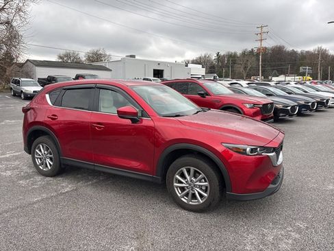 Used 2023 MAZDA CX-5 AWD 2.5 S w/ Preferred Package image 3
