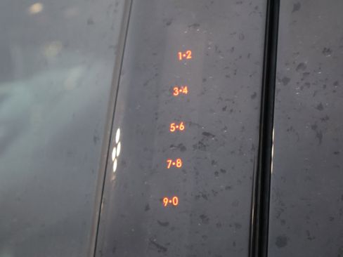 Used 2022 Ford Explorer XLT w/ Equipment Group 202A image 22