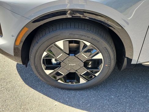 New 2026 Kia Sportage SX Prestige image 40