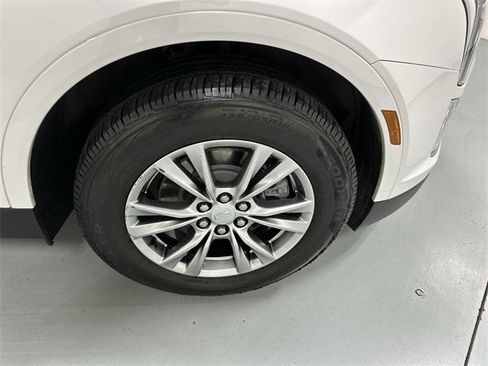 Used 2022 Cadillac XT5 Premium Luxury image 19