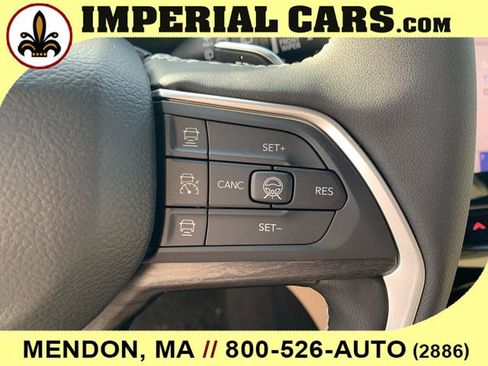 New 2026 Jeep Grand Cherokee L Limited w/ Limited Altitude Package AWD/4WD image 19