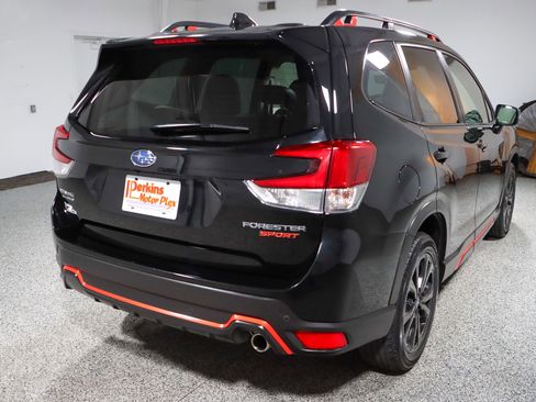 Used 2024 Subaru Forester Sport image 7