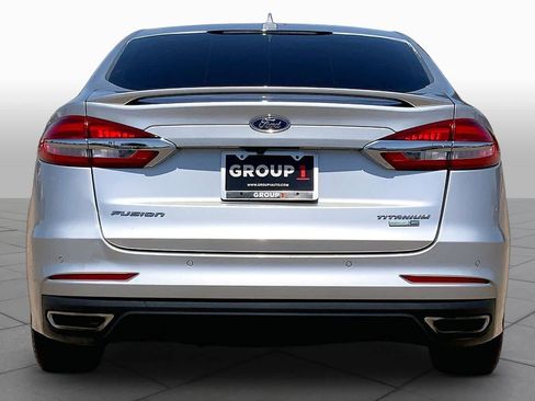 Used 2019 Ford Fusion Titanium AWD/4WD image 5