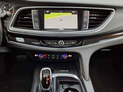 Used 2019 Buick Enclave Avenir w/ Avenir Technology Package image 16