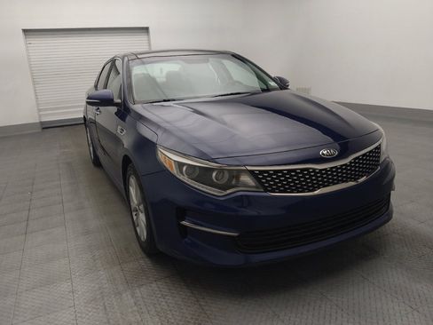 Used 2016 Kia Optima EX w/ Premium Package image 14