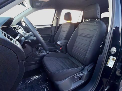 Used 2022 Volkswagen Tiguan S AWD/4WD image 13