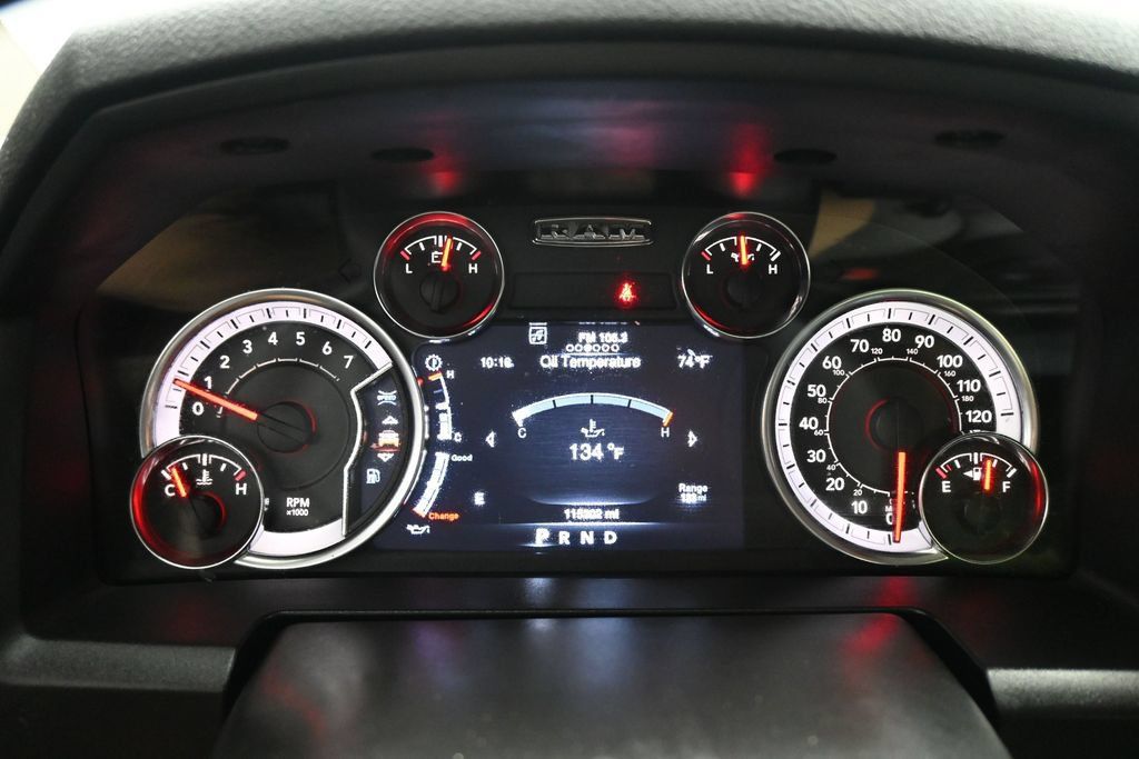 Used 2022 RAM 1500 Classic SLT w/ Electronics Group AWD/4WD image 14