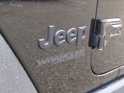 Certified 2021 Jeep Wrangler Unlimited Sport image 12