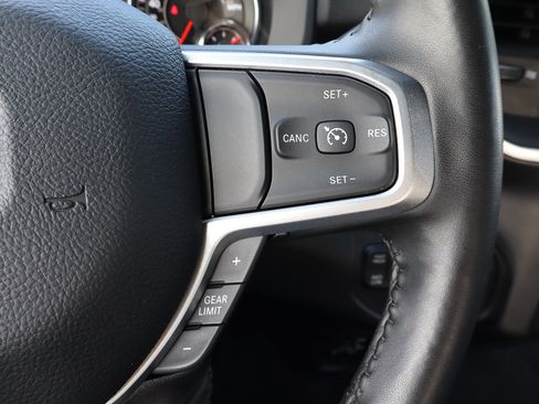 Used 2024 RAM 2500 Big Horn image 31