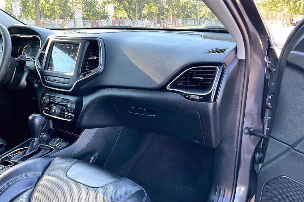 Used 2023 Jeep Cherokee Altitude Lux AWD/4WD image 15