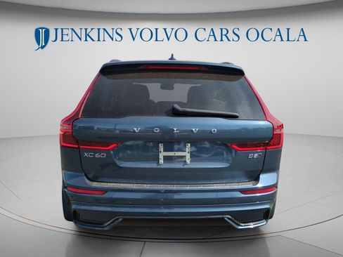 New 2026 Volvo XC60 B5 Plus w/ Protection Package Premier AWD/4WD image 4
