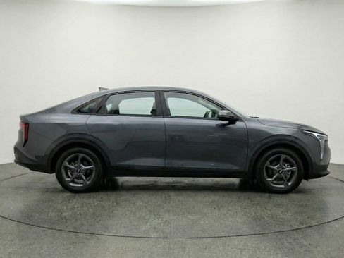 Used 2025 Kia K4 FWD image 11