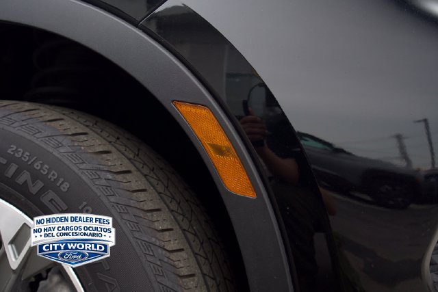 Used 2025 Chevrolet Blazer LT FWD image 7
