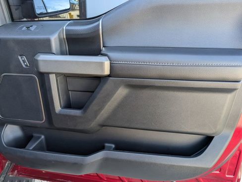 Used 2018 Ford F150 Raptor w/ Equipment Group 802A Luxury image 39