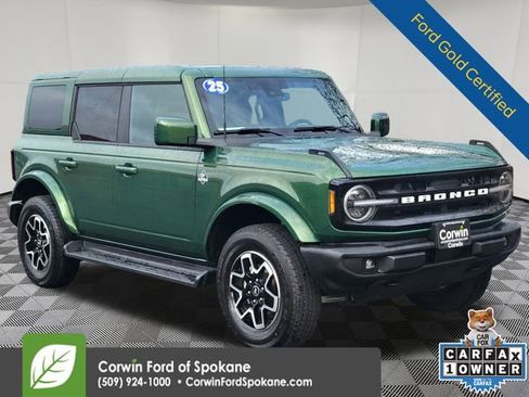 Certified 2025 Ford Bronco Outer Banks image 1