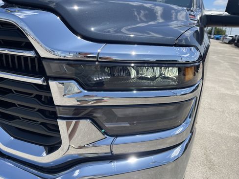 Used 2026 RAM 2500 Tradesman AWD/4WD image 10