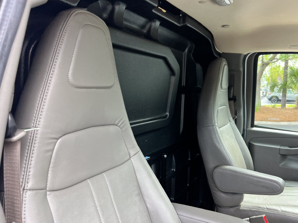 Used 2023 GMC Savana 2500 Extended w/ Driver Convenience Package RWD image 19