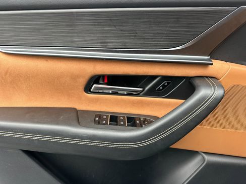 Certified 2025 MAZDA CX-70 3.3 Turbo S w/ Premium Plus image 11