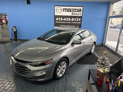 Used 2025 Chevrolet Malibu LT FWD image 5