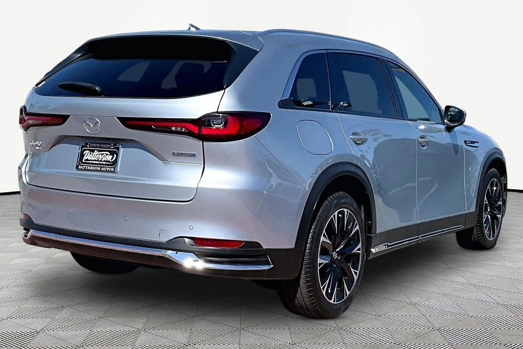 Certified 2024 MAZDA CX-90 Plug-In Hybrid w/ Premium Plus AWD/4WD image 2