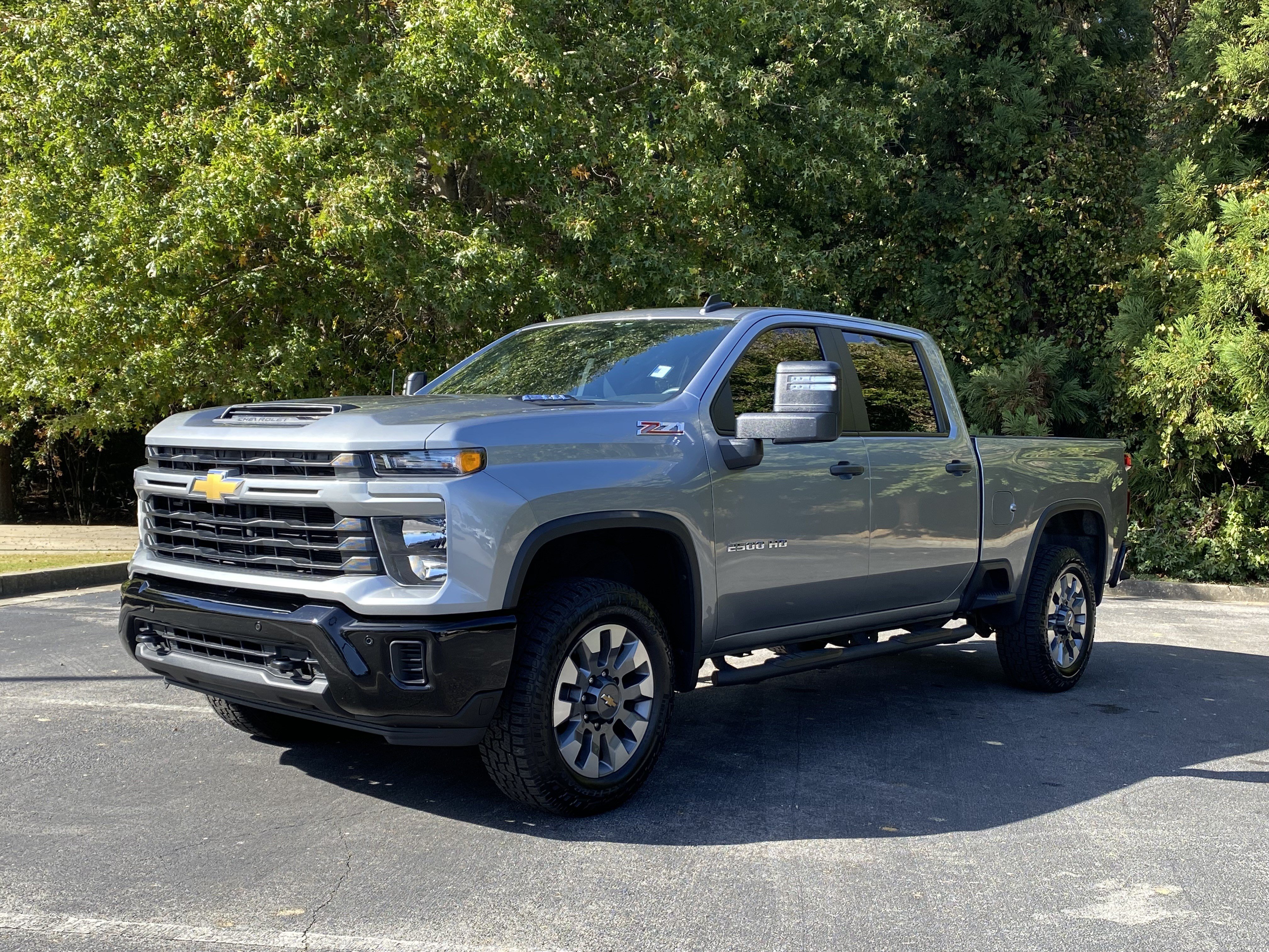 Used 2025 Chevrolet Silverado 2500 Custom w/ Custom Value Package AWD/4WD image 5