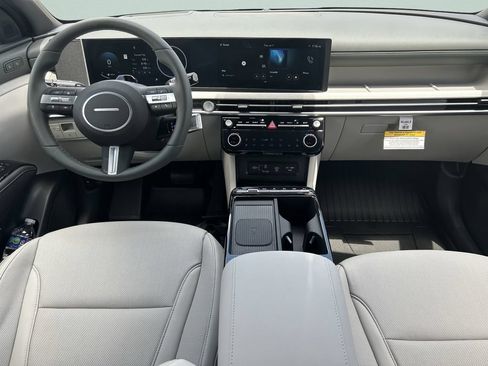 New 2026 Hyundai Tucson Limited FWD image 16