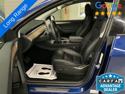 Used 2022 Tesla Model Y Long Range image 10