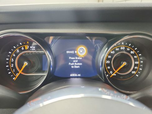 Used 2021 Jeep Wrangler Unlimited Sahara AWD/4WD image 20