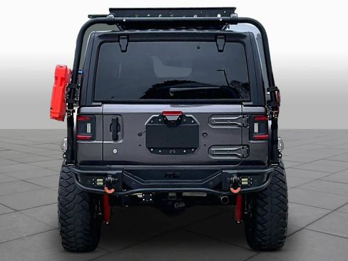 Used 2019 Jeep Wrangler Sport AWD/4WD image 5