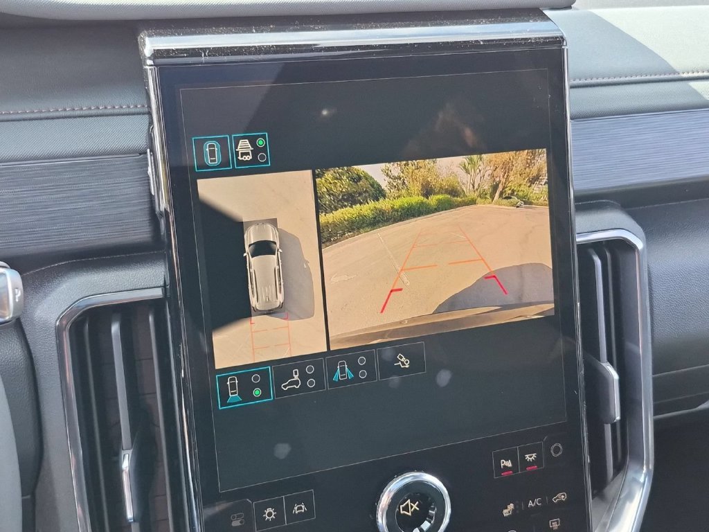 New 2026 GMC Acadia AT4 AWD/4WD image 14