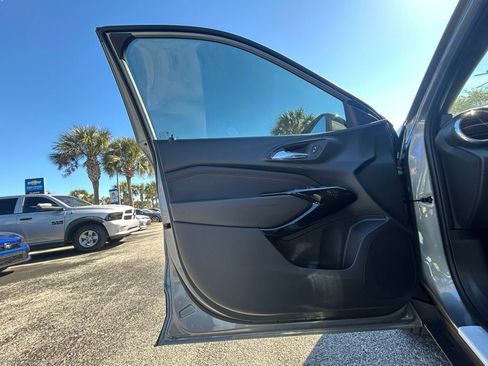 New 2026 Chevrolet Trax RS w/ Driver Confidence Package FWD image 29
