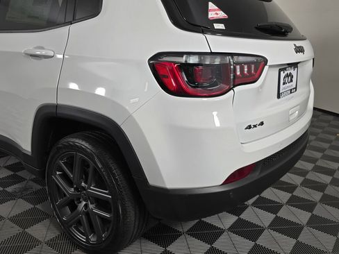 New 2026 Jeep Compass Limited image 13