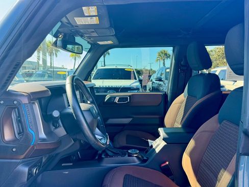 Used 2022 Ford Bronco Outer Banks image 23